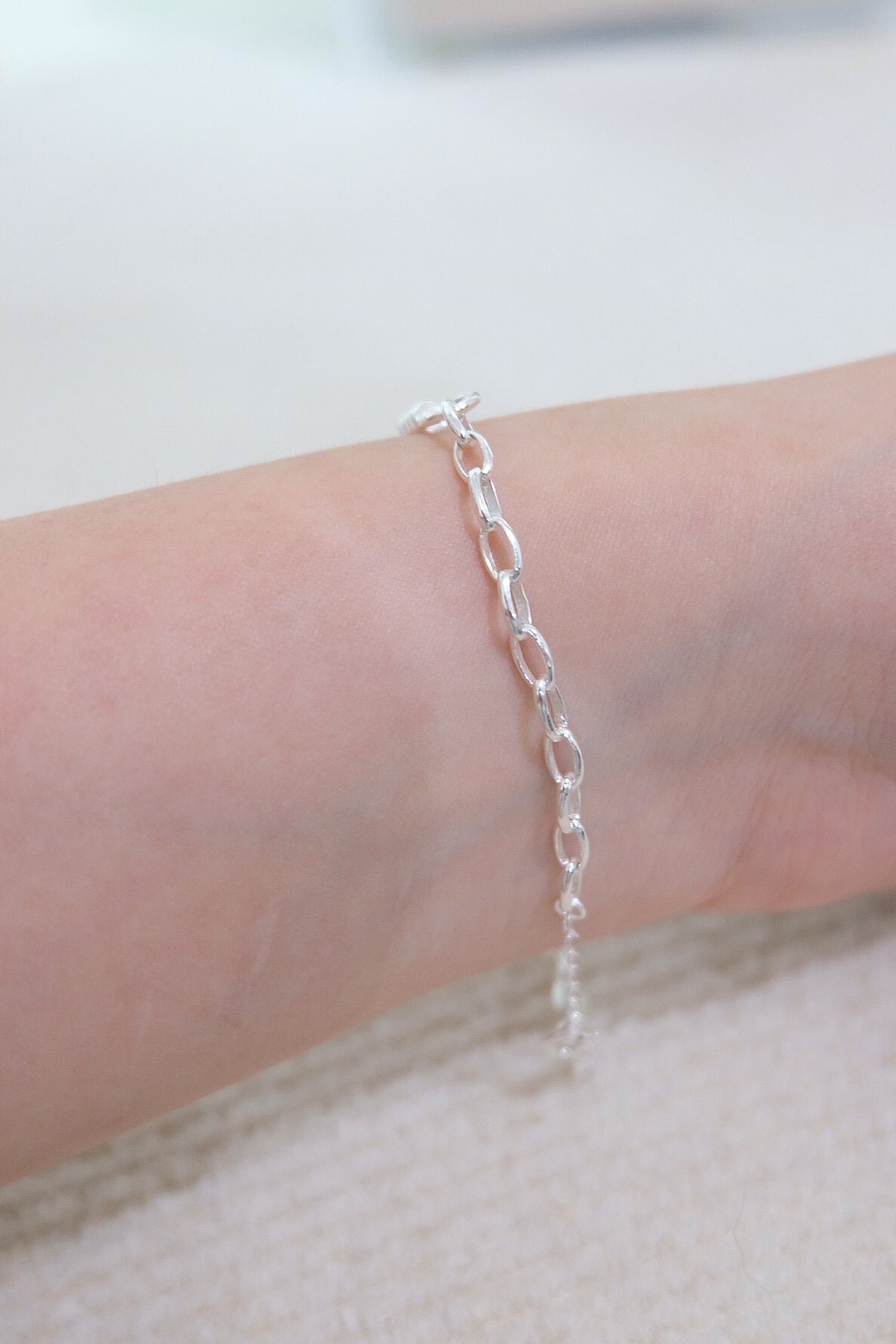 Delicate Link Bracelet