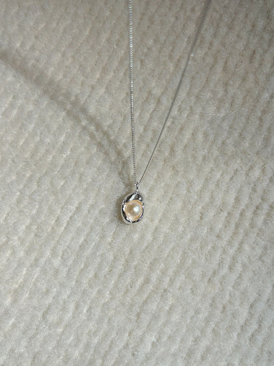 Oysters Shell Necklace