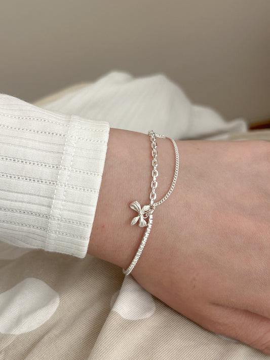 Enchanted Petal Knot