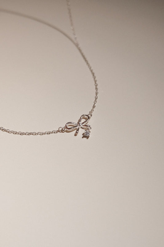 Elegant Bow Necklace